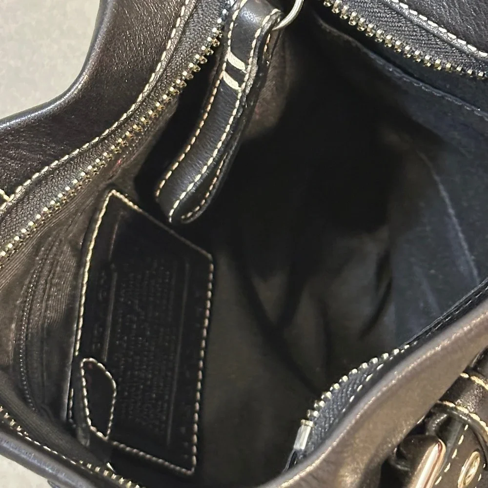 Coach Soho Black‎ Leather Small Hobo Bag White Contrast Stitch G05D-1453